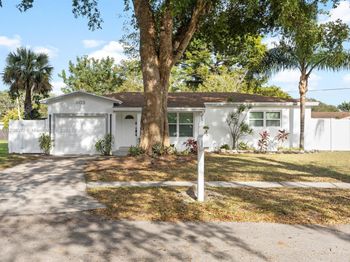 503 S 58th Ct