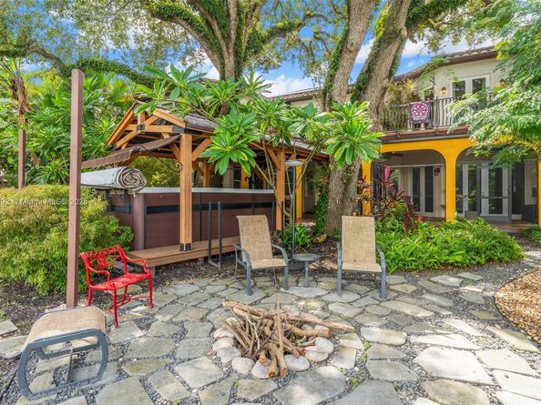 1115 SW 5th Pl, Fort Lauderdale FL 33312