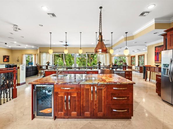 1115 SW 5th Pl, Fort Lauderdale FL 33312