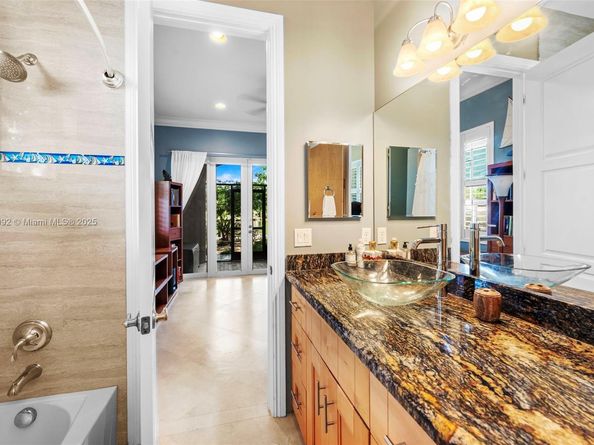 1115 SW 5th Pl, Fort Lauderdale FL 33312