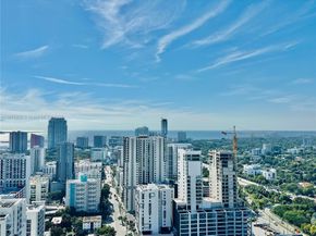 185 SW 7th St 3502, Miami FL 33130
