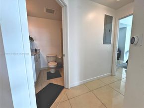 Undisclosed Address #A11910804, Miami FL 33130