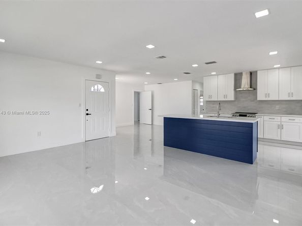 4314 SW 97th Ct, Miami FL 33165