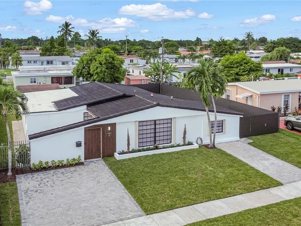 4314 SW 97th Ct, Miami FL 33165