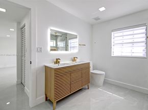 4314 SW 97th Ct, Miami FL 33165