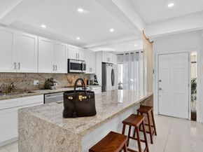 19220 NE 25th Ave 274B, Miami FL 33180