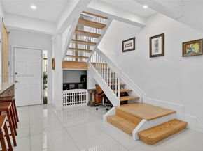 19220 NE 25th Ave 274B, Miami FL 33180