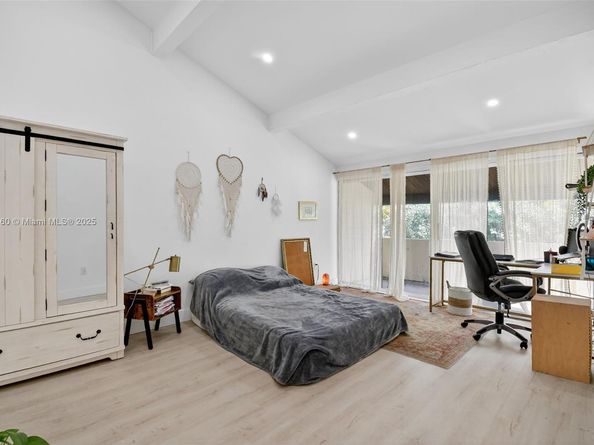 19220 NE 25th Ave 274B, Miami FL 33180