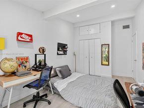 19220 NE 25th Ave 274B, Miami FL 33180