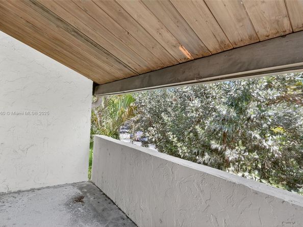 19220 NE 25th Ave 274B, Miami FL 33180