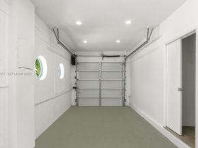 4580 Post Ave, Miami Beach FL 33140