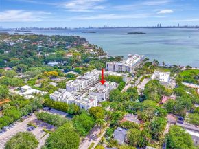 455 NE 39th St 205, Miami FL 33137