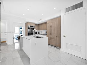 455 NE 39th St 205, Miami FL 33137