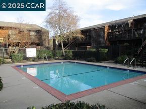 2450 Walters Way 11, Concord CA 94520