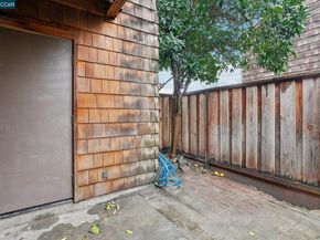 2450 Walters Way 11, Concord CA 94520