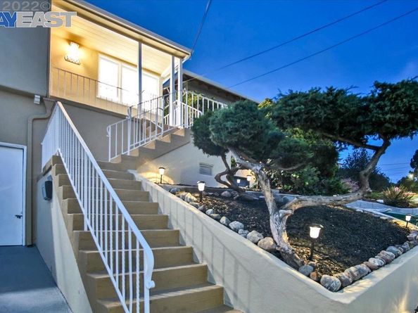 10600 Sheldon St., Oakland CA 94605