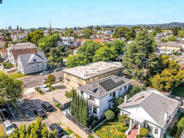 2510 E 21st ST, Oakland CA 94110