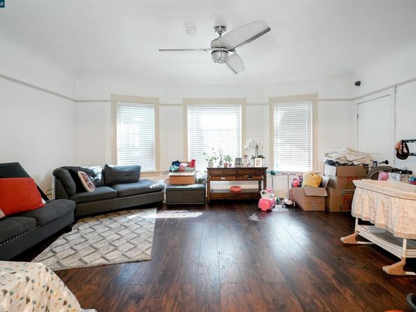 2510 E 21st ST, Oakland CA 94110