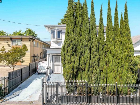 2510 E 21st ST, Oakland CA 94110