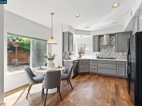 30300 Meridien Cir, Union City CA 94587