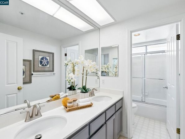 30300 Meridien Cir, Union City CA 94587