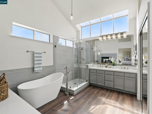 30300 Meridien Cir, Union City CA 94587