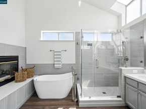 30300 Meridien Cir, Union City CA 94587