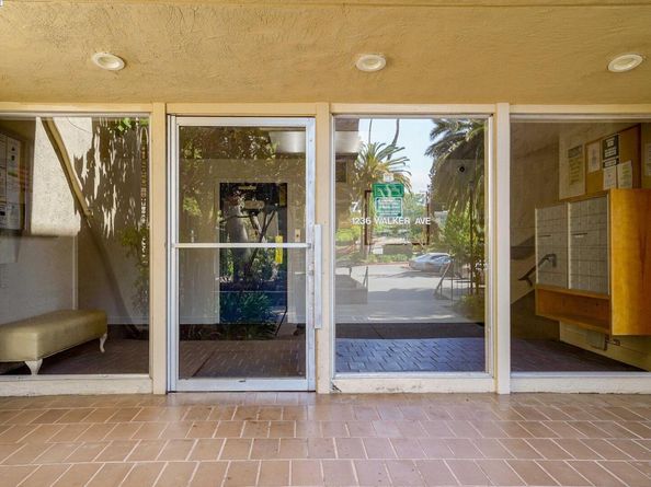1236 Walker Ave 101, Walnut Creek CA 94596