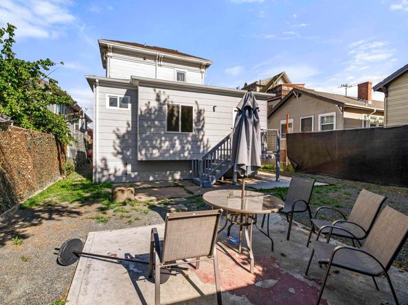 3411 Adeline St, Oakland CA 94608