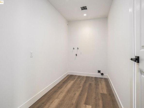 980 Oak St, Clayton CA 94517