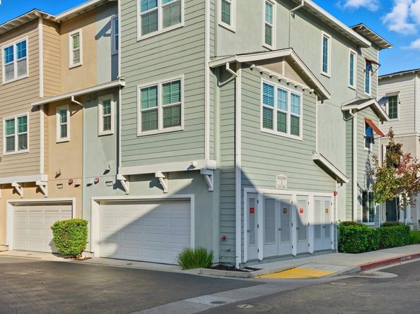 201 Jetty Dr, Richmond CA 94804