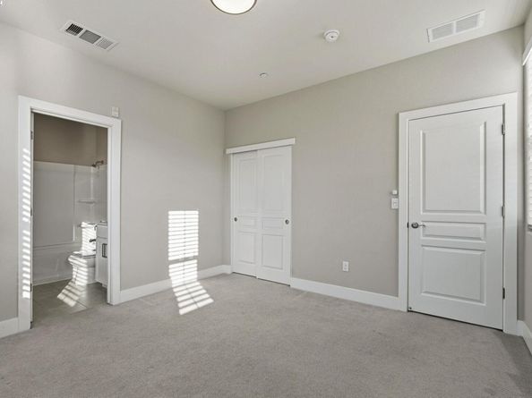 201 Jetty Dr, Richmond CA 94804