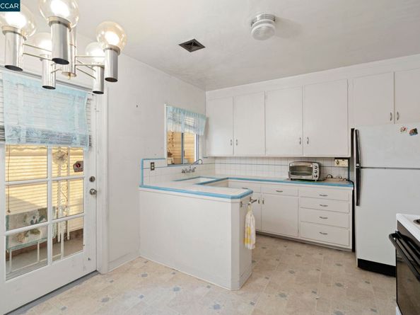 1920 Lincoln Ave, Richmond CA 94801