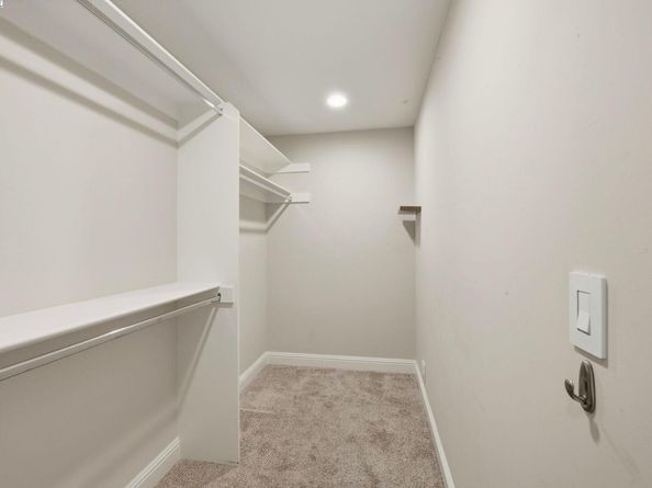 29673 Holiday St, Hayward CA 94544