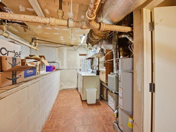 29673 Holiday St, Hayward CA 94544