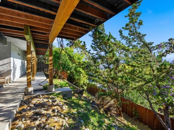 29673 Holiday St, Hayward CA 94544