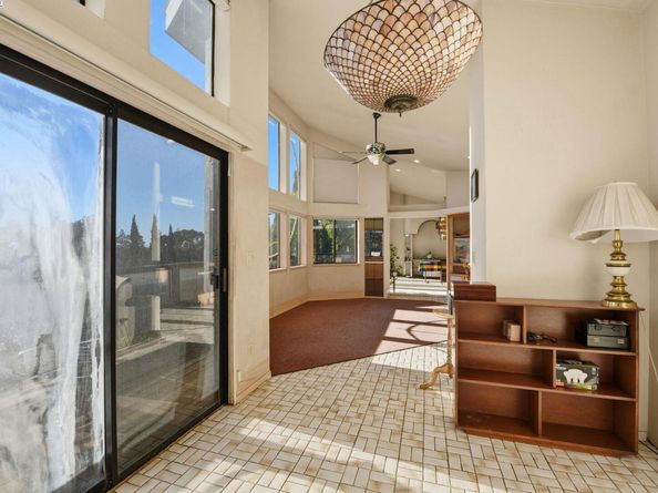 29673 Holiday St, Hayward CA 94544