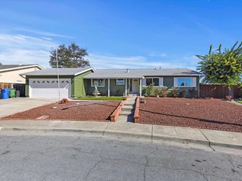 3184 Waugh Place