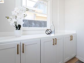 1515 Hampel St, Oakland CA 94602