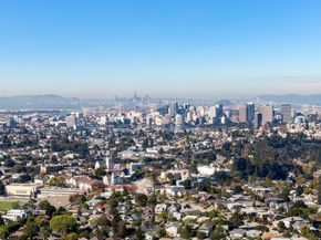 1515 Hampel St, Oakland CA 94602