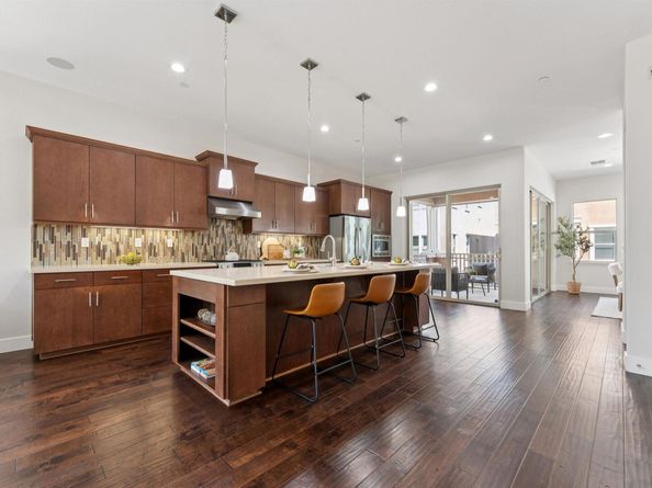 1360 Brookline Loop, Pleasanton CA 94566