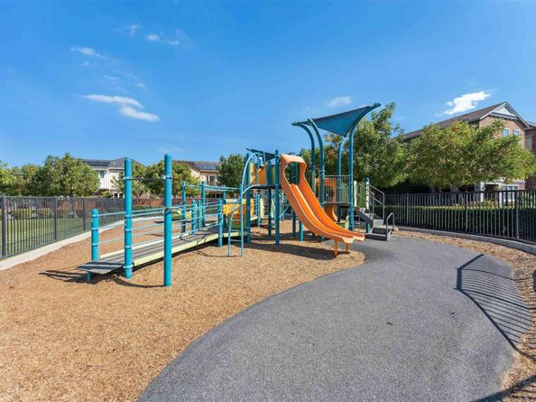 1360 Brookline Loop, Pleasanton CA 94566