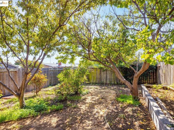 4610 Taft Ave, Richmond CA 94804