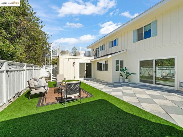 8 Skander CT, Pleasant Hill CA 94523