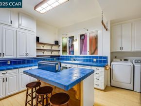 2519 Etna St 1, Berkeley CA 94704