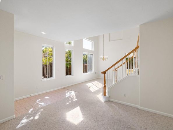 15619 Baypoint Ave, San Leandro CA 94579