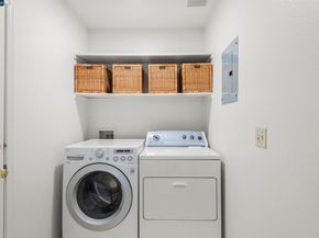 321 Liveoak Ct, Martinez CA 94553