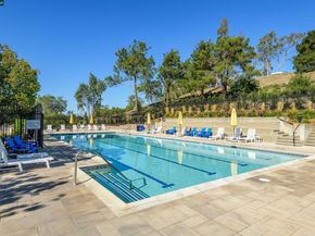 321 Liveoak Ct, Martinez CA 94553