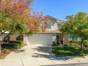 321 Liveoak Ct