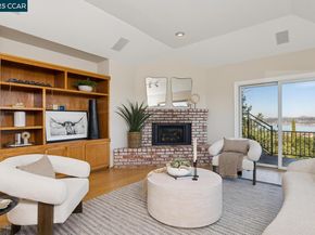 1087 Hillside Dr, Martinez CA 94553